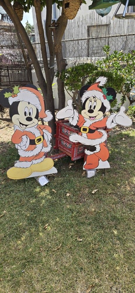 Mickey and Minnie Christmas Yard Decor
