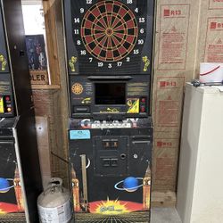 Dart Board. Bar Style. FREE!!!!