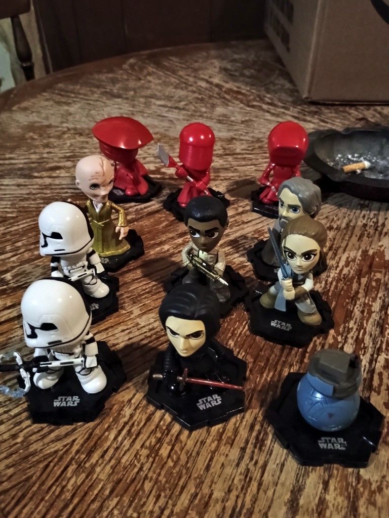 11 Different Mini Star Wars Funko Pops Lucasfilms Ltd.