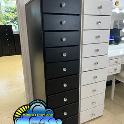 Black/ White Nine Drawer Diamond Knob Tall Dresser- Cajonera Alta 