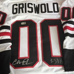 AUTHENTIC National Lampoon Dual Chevy Chase & Beverly D’Angelo Signed Blackhawks Jersey