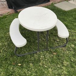 Kids Picnic Folding Table Chairs.     Made By Lifetime