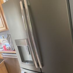 Ge French Door Fridge