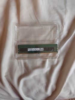 16GB Hynix Ram 2666Mhz HMA82GU6CJR8N-VK