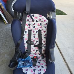 "Minni" Car Seat