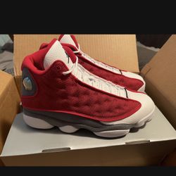 AIR JORDAN 13 RETRO 'RED FLINT'  Size 8.5