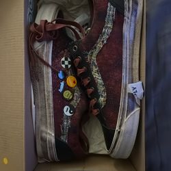 Vans Old Skool Souvenir Burgundy Size 9.5 M