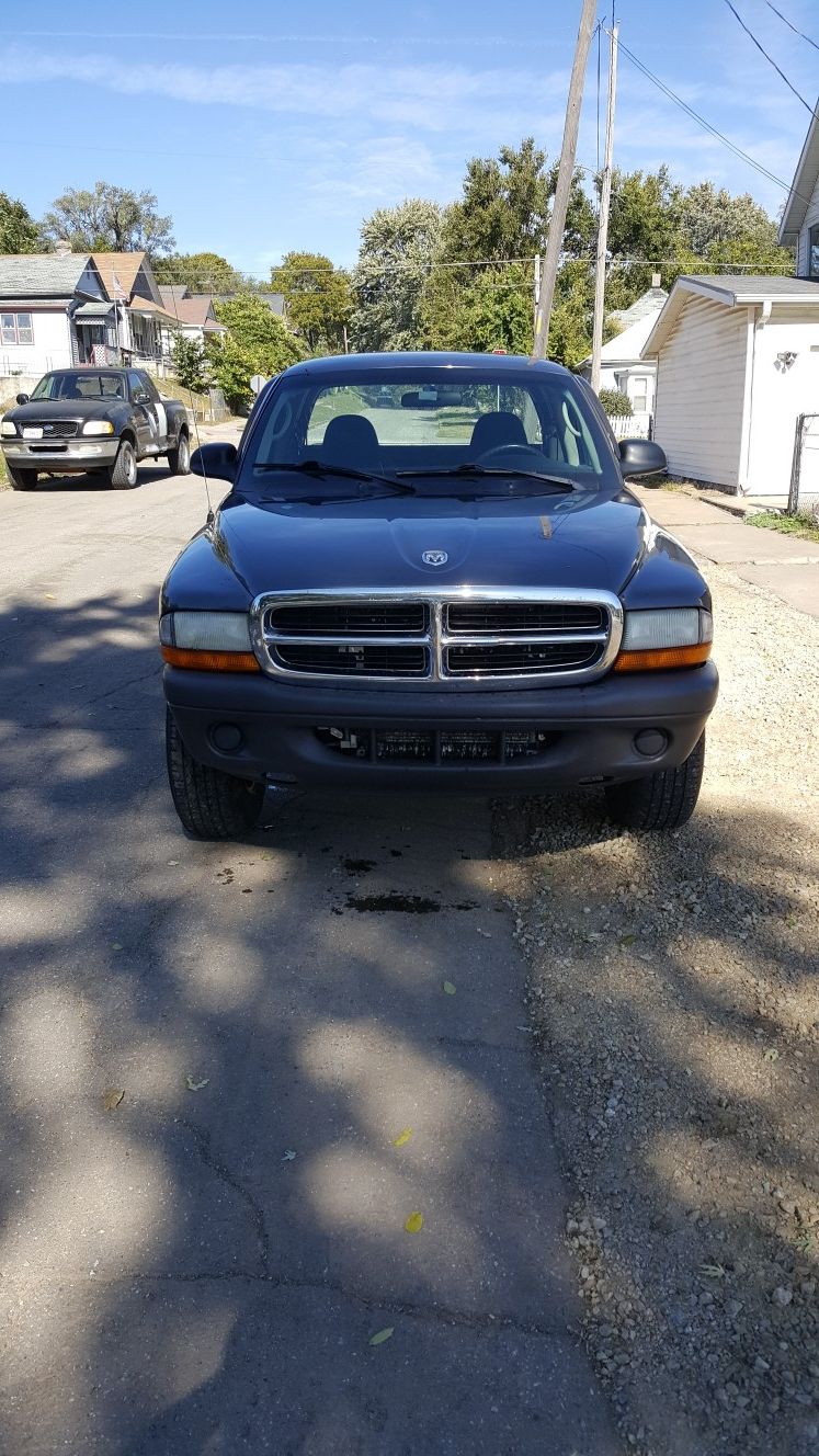 2004 Dodge Dakota