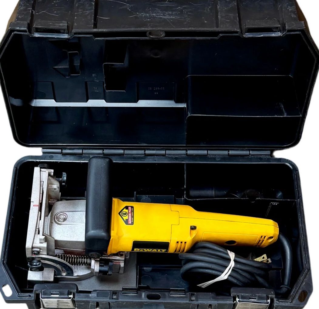 DeWalt 6.5 Amp Corded Heavy Duty Plate Joiner w/ Hard Case (DW682)