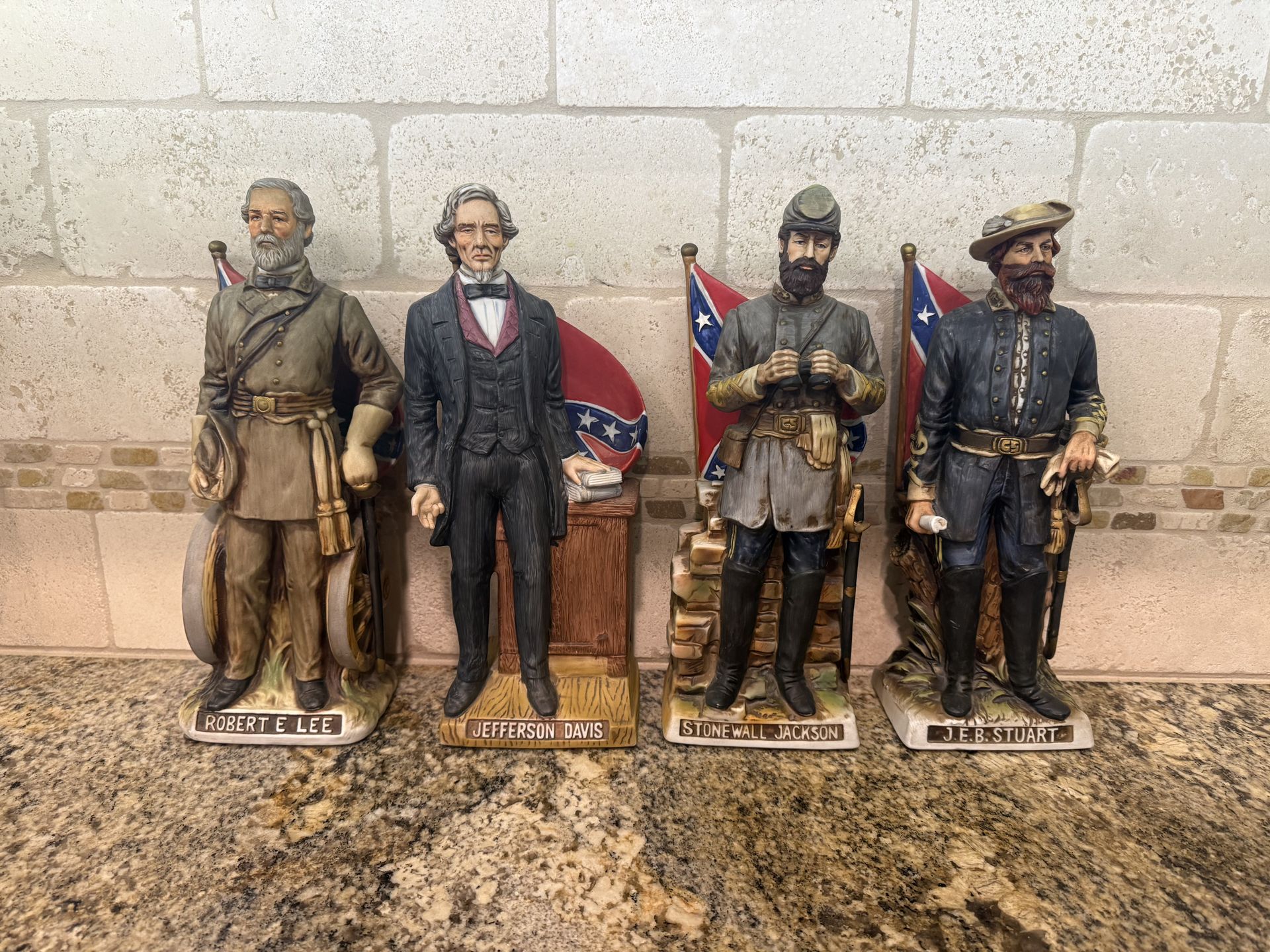 McCormick Distilling Decanter Set