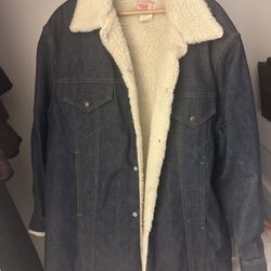 Vintage Levi’s Fur/Denim Jacket 