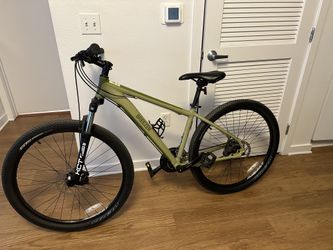 27.5 Breezer Squall Mountain Bike For Sale