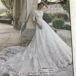 Wedding dress (Made in Italy)