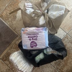 Huggies Pampers 