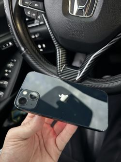 iPhone 13 T-Mobile/ Metro