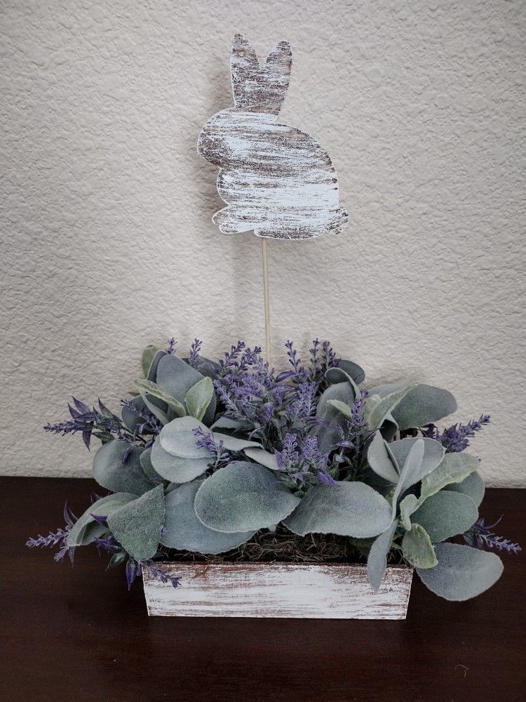 Farmhouse Lavender Floral Box Easter/Spring