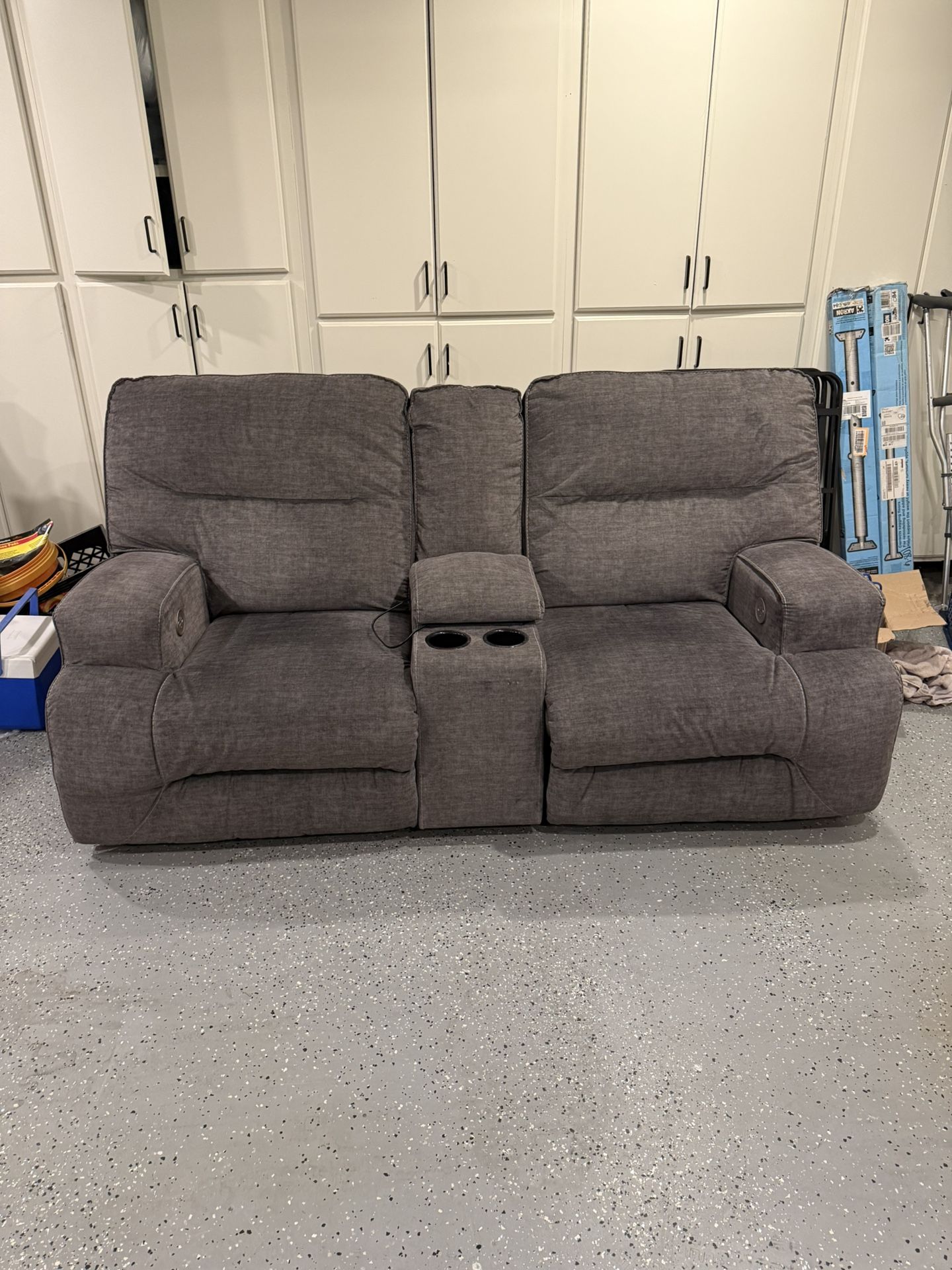 Electric Recliners , Good Condition