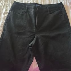 Women’s Black Jeans Size 16 