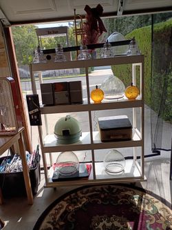 Beautiful Moveable Shelf Stand With Wheels & Brakes