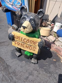 Bear Welcome Sign
