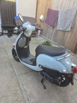 Honda metropolitan scooter