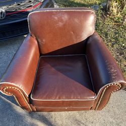 Used Leather Arm Chair 