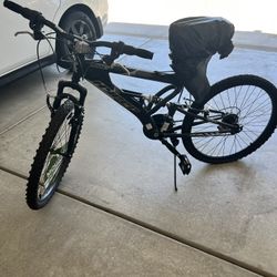 Havoc Hyper Mountain Bicycle 24”