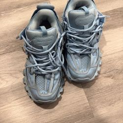 BABY BLUE Balenciaga TRACKS(throw A Price)