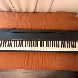 Yamaha P70 digital electric piano