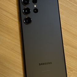 Galaxy S22 Ultra Fully Unlocked 