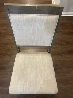 4 Dining Table Chairs