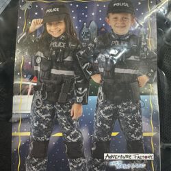 Police Officer Kids Boys Girls Halloween Costume Size 3-4 New  