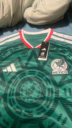 Mexico Jersey Brand New with World Cup 26 patches