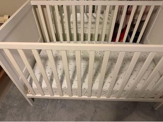 IKEA Crib and Dourxi Crib Mattress