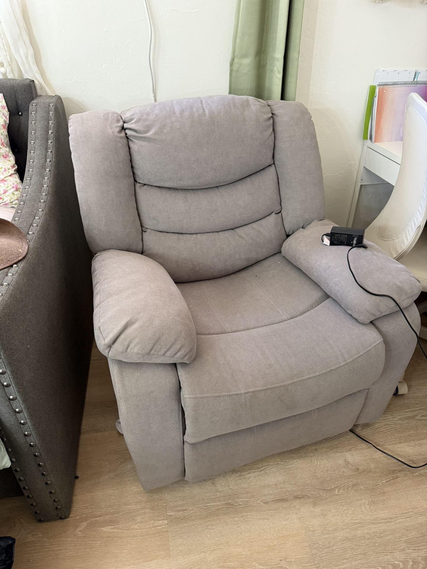 Single Recliner Grey