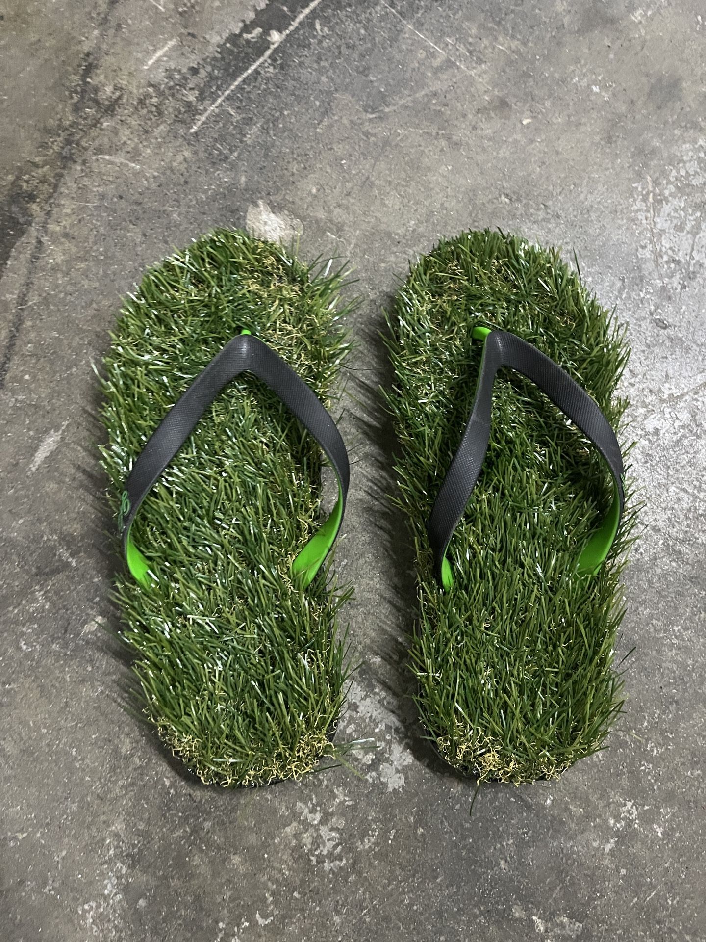 Own It TODAY- Grass Flip Flops