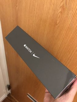 Brandnew Apple Watch Nike series 5 44mm GPS-Silver