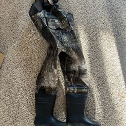 Brand New Kid Chest Wader for 6/7