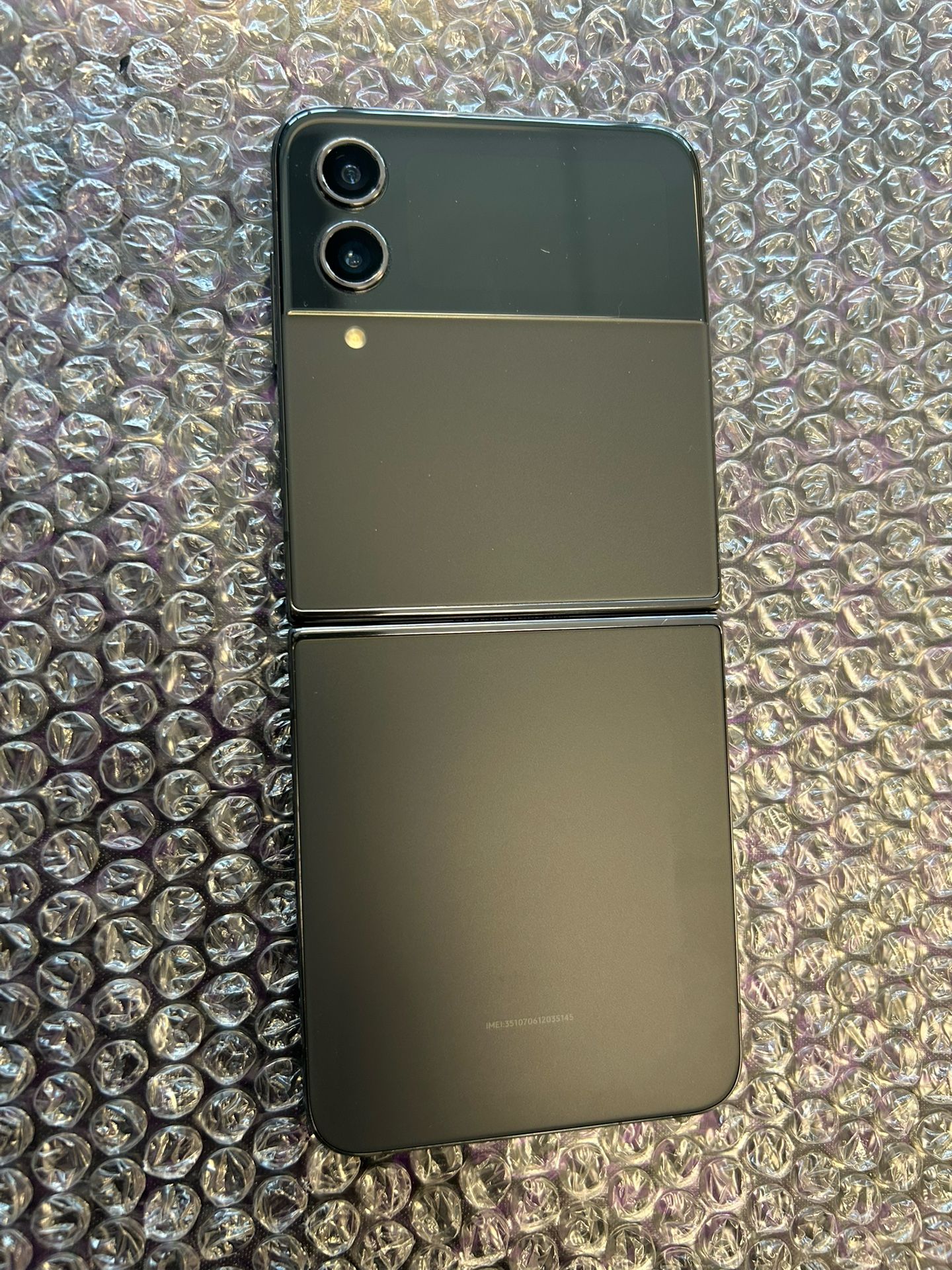 Galaxy Z Flip 4 256Gb Unlocked