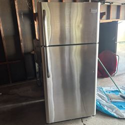  refrigerator brand new