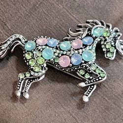 New! Fashion Jewelry.  Multicolored Unicorn Brooch