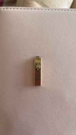 14k gold bar charm Star of David