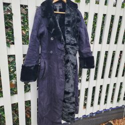 Female Extreme Weather Fancy Coat Size S/P  Brand New For Only $5