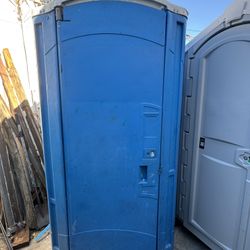 Porta Potty 