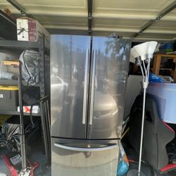 Refrigerator French Door 