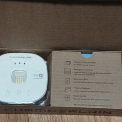 CHAMBERLAIN Smart Garage Control - Wireless Garage Hub and Sensor with Wifi & Bluetooth - Smartphone Controlled, myQ-G0401