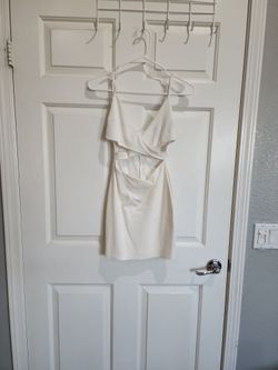 Cream color short, white dress size small.