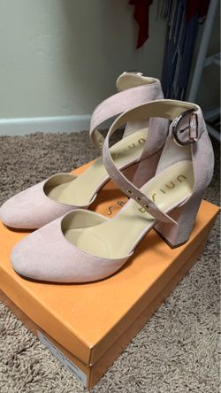 Unisa pink suede pumps 8.5