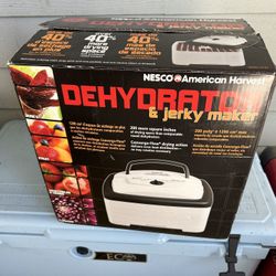 Dehydrator