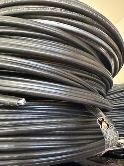 6/2 Romex electric copper wire 125ft new in original packaging ( price is firm )